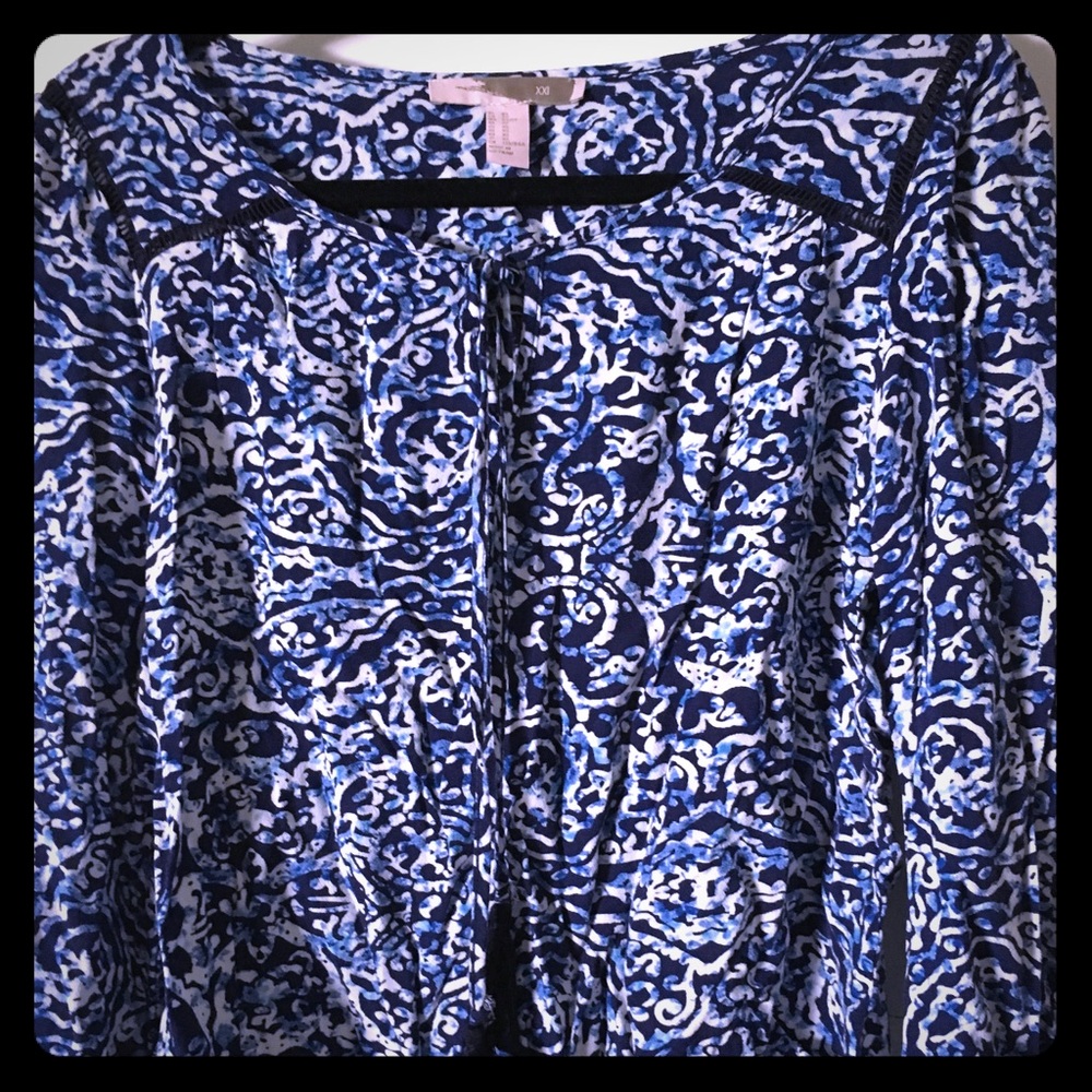 XXI blue and white top with crochet accents, XS